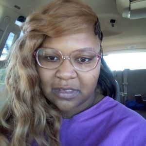 Meet your Posher, Teresa